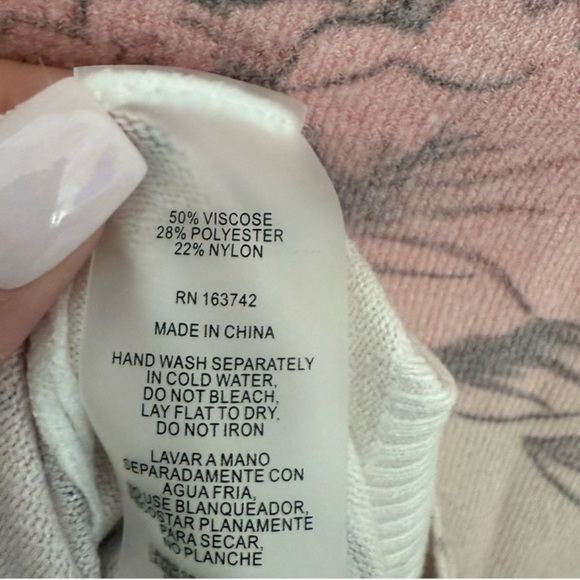 Sioni Vintage Floral Y2K Button Front Cardigan - Picture 4 of 4